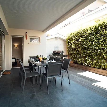 Eyrac - Contemporain Et Familial Au Port D'arcachon 別荘 *