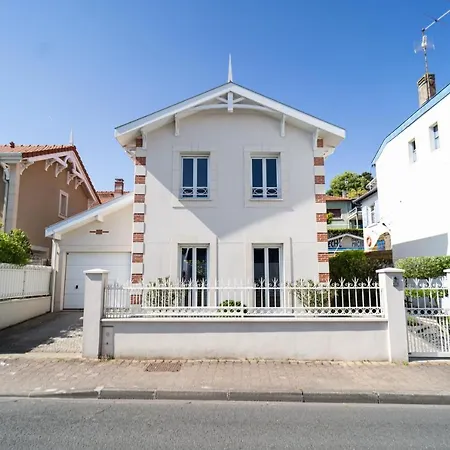 Semesterbostad Eyrac - Contemporain Et Familial Au Port D'arcachon *