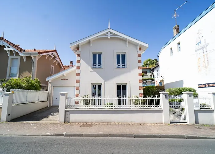 Vakantiehuis Eyrac - Contemporain Et Familial Au Port D'arcachon *